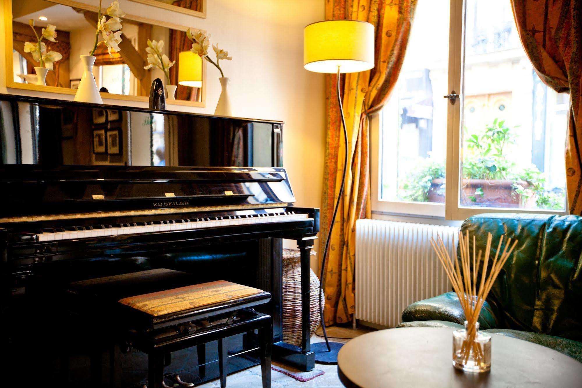 Hotel De La Tulipe Paryż Zewnętrze zdjęcie